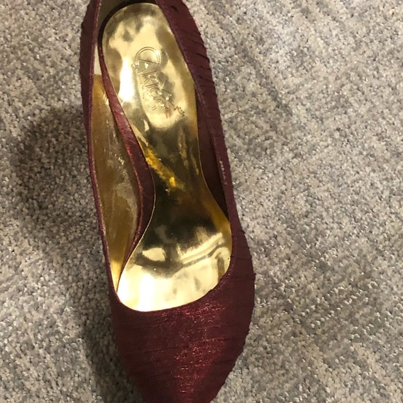 Carlos Santana pumps - Picture 2 of 4